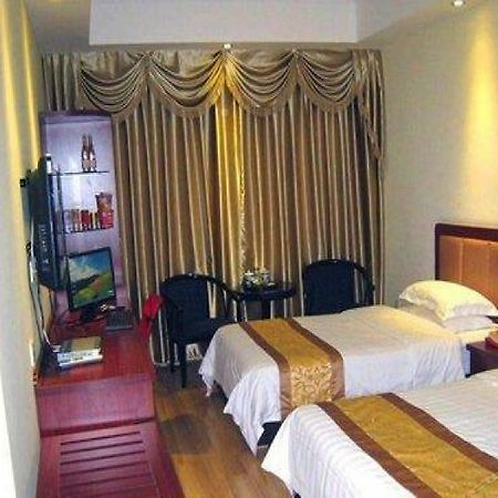 فزوو Hong Qi Grand Hotel المظهر الخارجي الصورة