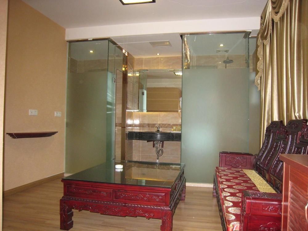فزوو Hong Qi Grand Hotel المظهر الخارجي الصورة