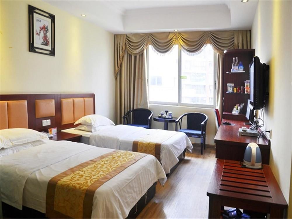 فزوو Hong Qi Grand Hotel المظهر الخارجي الصورة