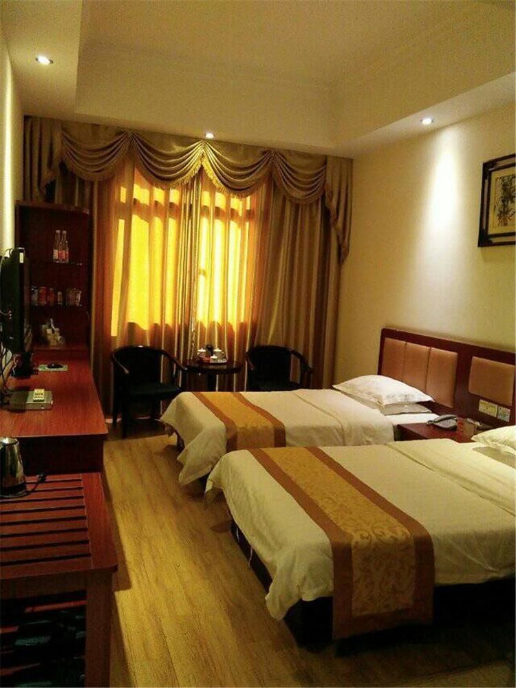 فزوو Hong Qi Grand Hotel المظهر الخارجي الصورة